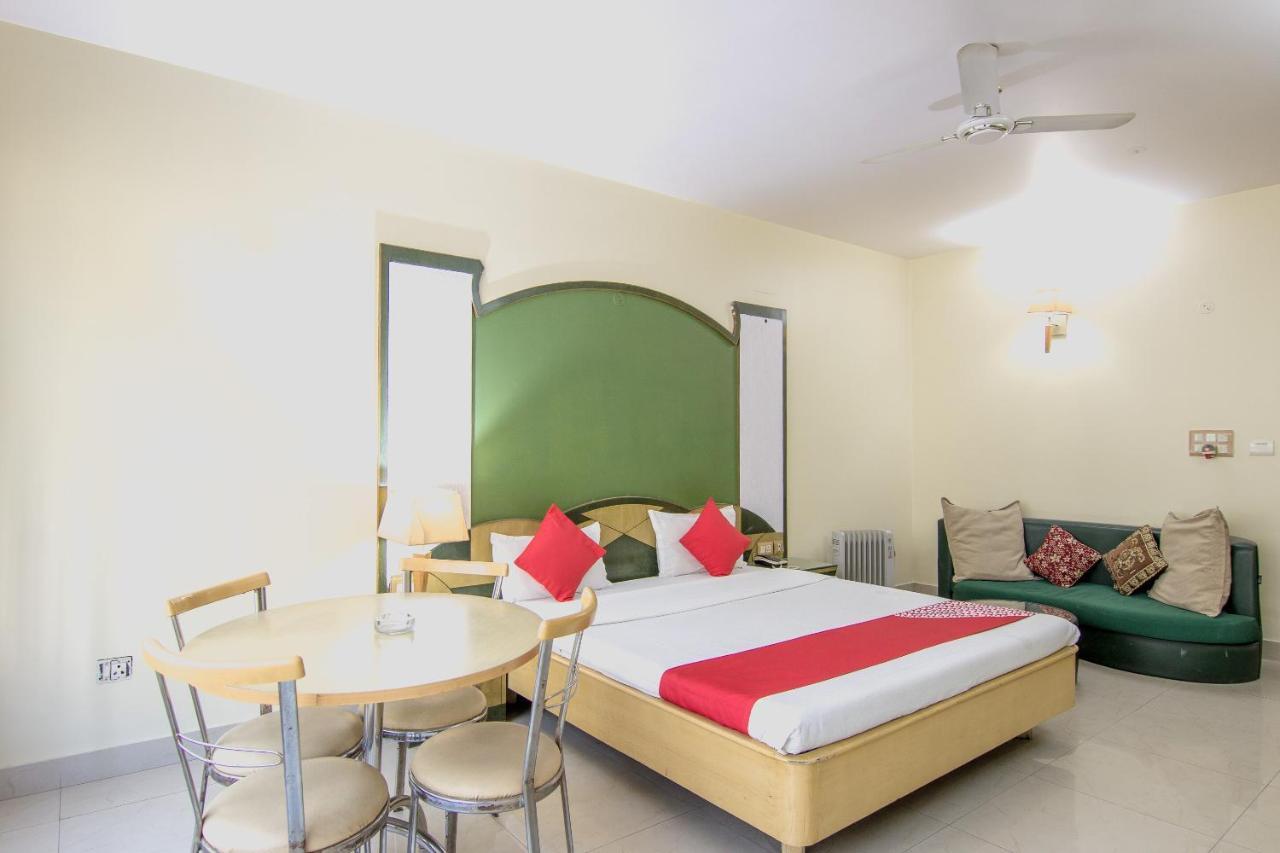 Collection O Hotel Green Forest Patna  Exterior photo